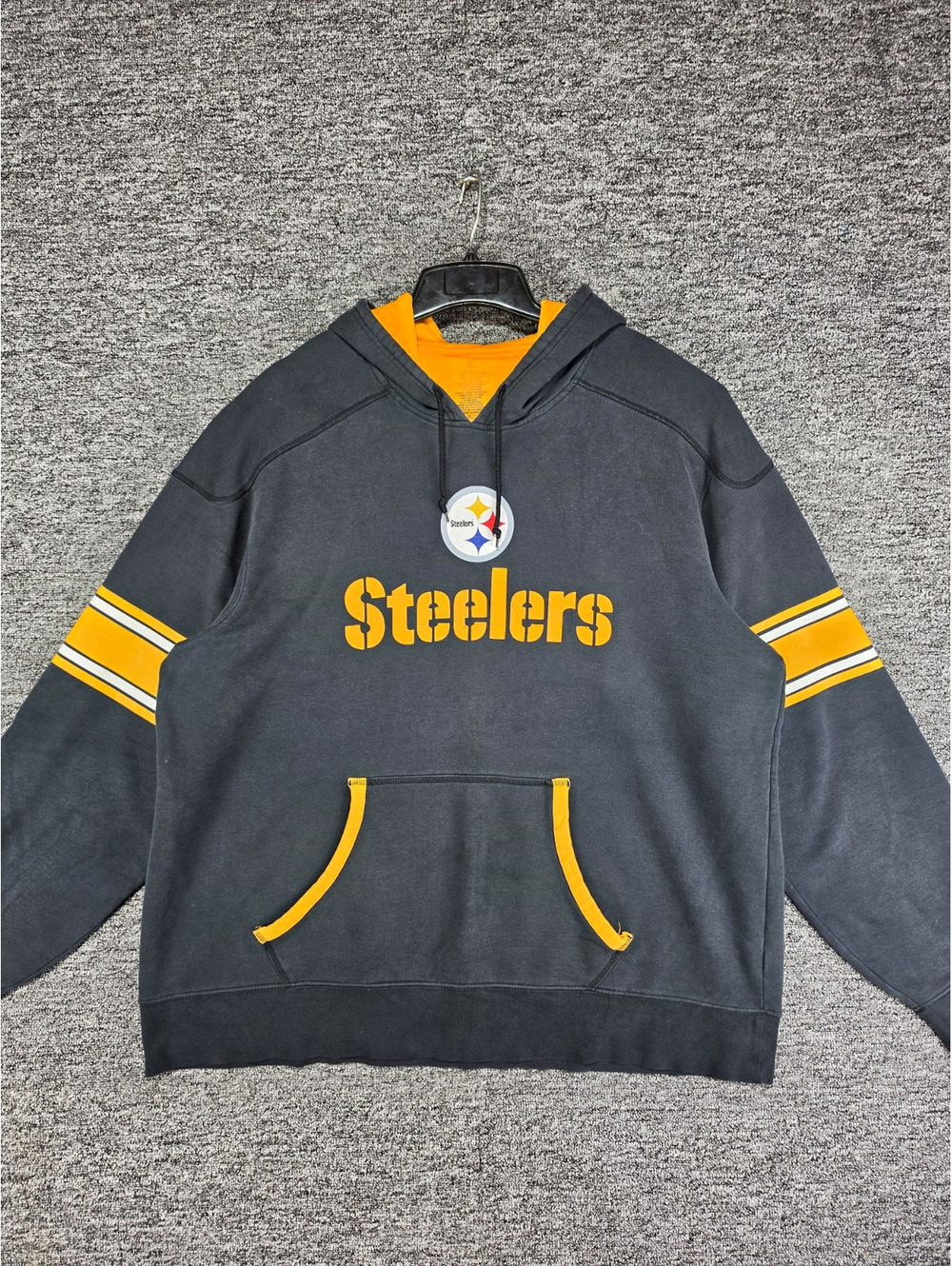 Vintage NFL Pittsburgh Steelers Pullover Hoodie Sweatshirt Black Yellow White